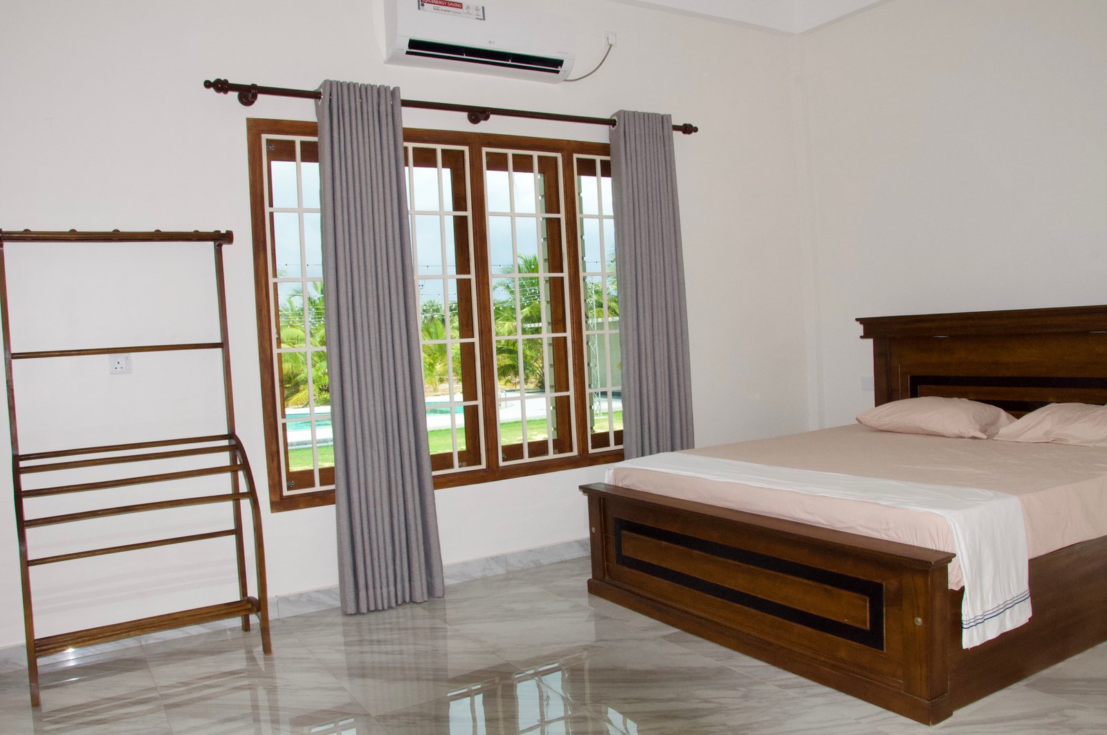 King Room with Pool View